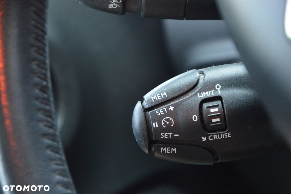 Citroën C3 1.2 PureTech Feel - 25