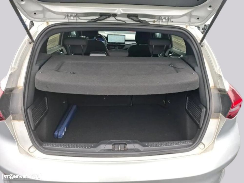 Ford Focus 1.0 EcoBoost Hybrid Aut. ST-LINE - 8