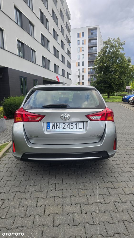 Toyota Auris 1.4 D-4D Active - 7