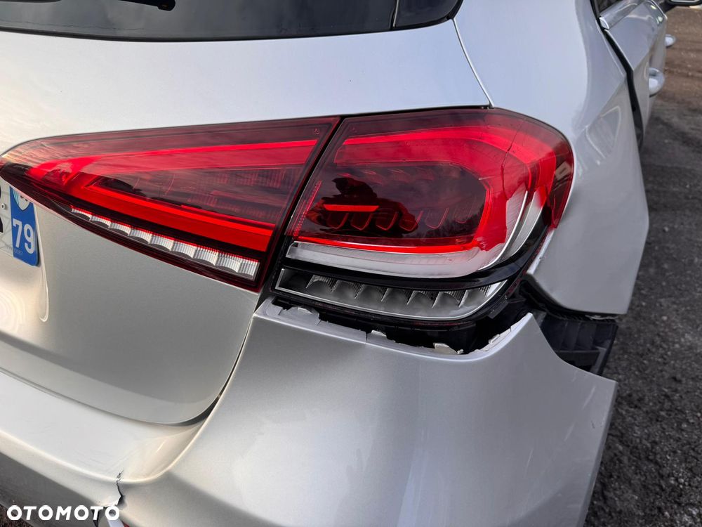 Mercedes-Benz Klasa A 180 d Edition 1 7G-DCT - 21