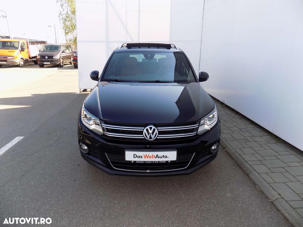 Volkswagen Tiguan 2.0 TDI DPF 4Motion BlueMotion Technology DSG Sport & Style - 9