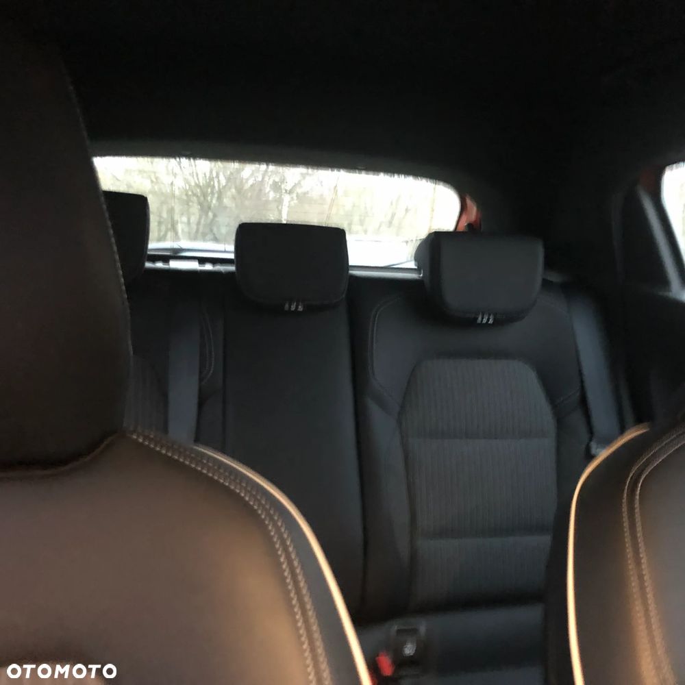 Renault Clio - 7