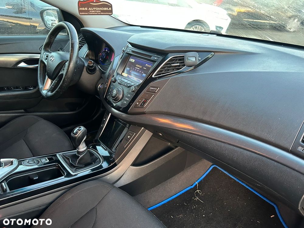 Hyundai i40 Kombi blue 1.6 CRDi Space - 13