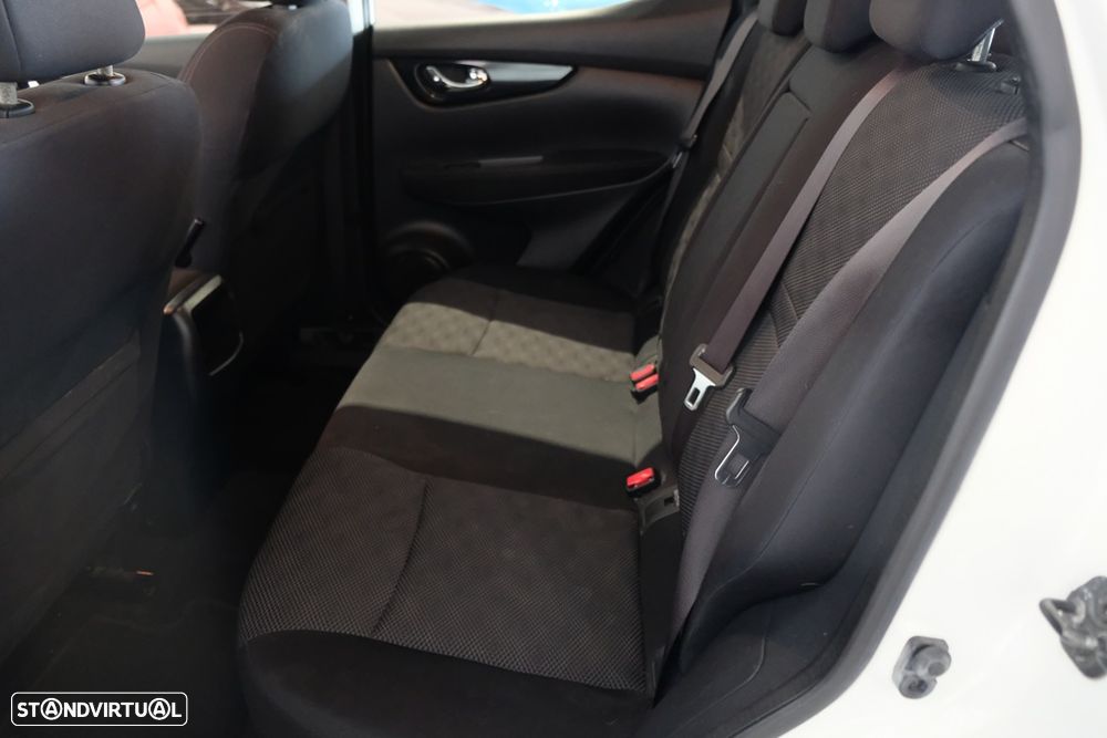 Nissan Qashqai 1.5 dCi Acenta - 11