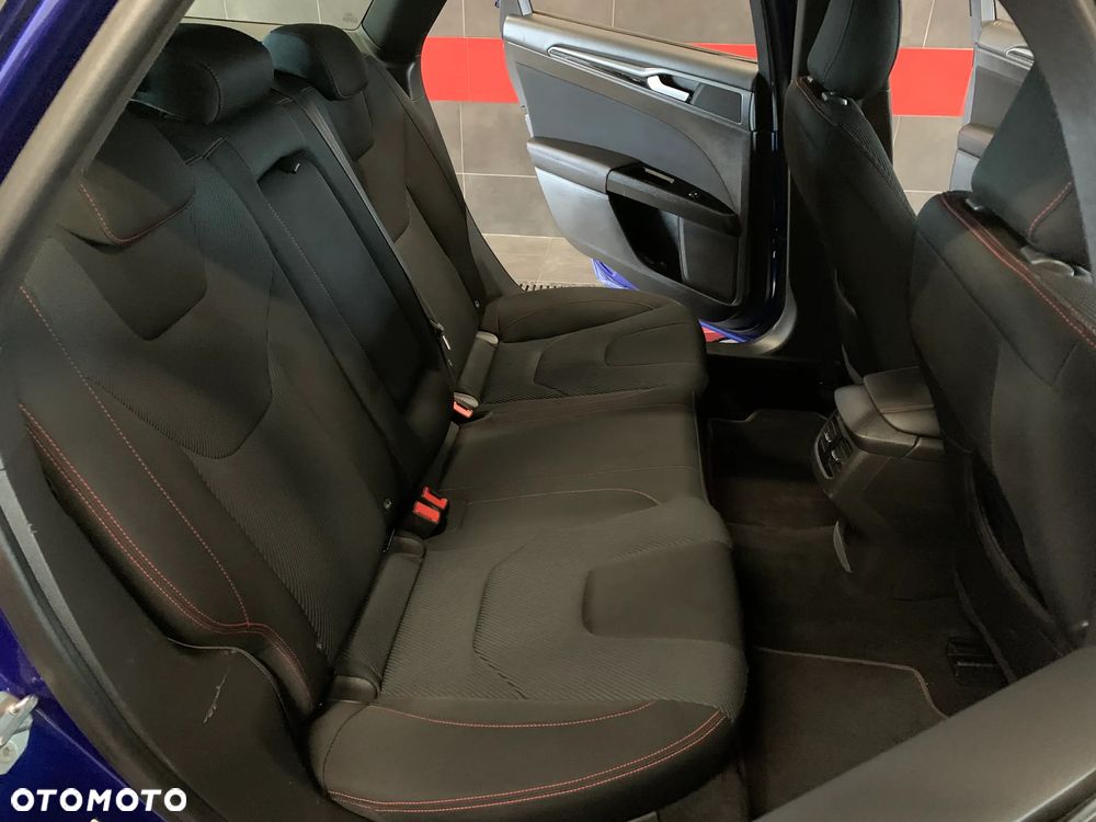 Ford Mondeo SW 2.0 TDCi ST-Line X - 15