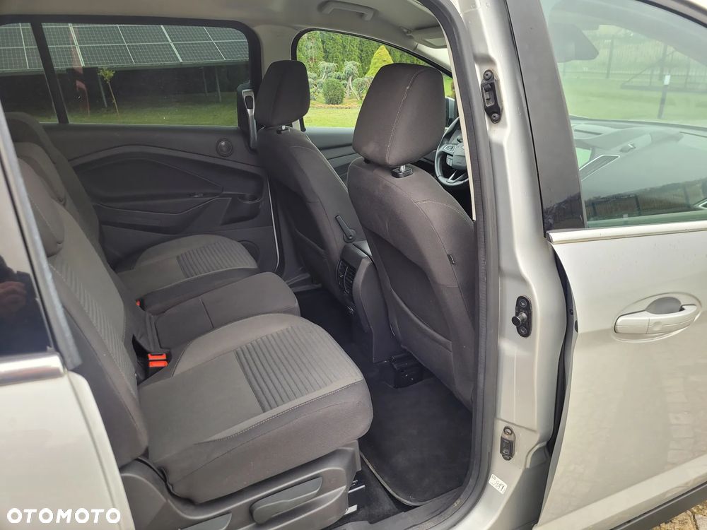 Ford S-Max 2.0 FF Trend - 12