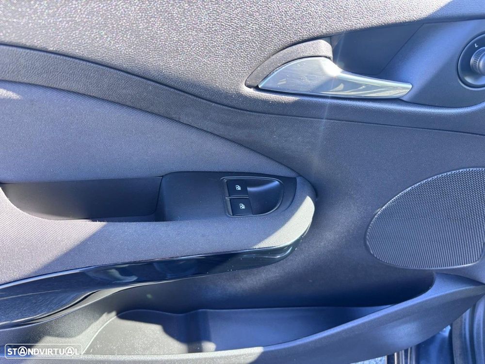 Opel Adam 1.2 Glam - 20