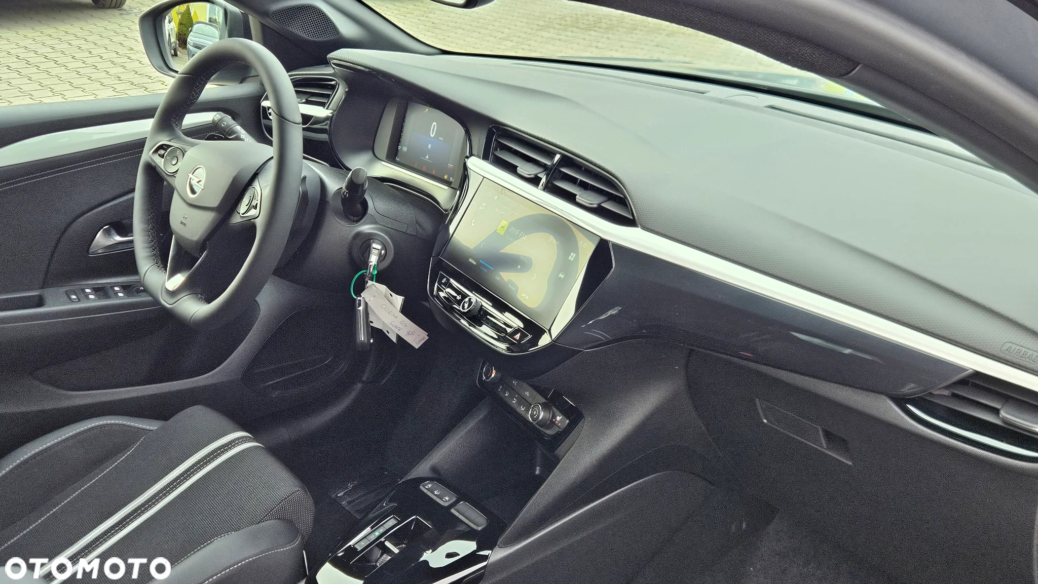 Opel Corsa 1.2 GS S&S - 14