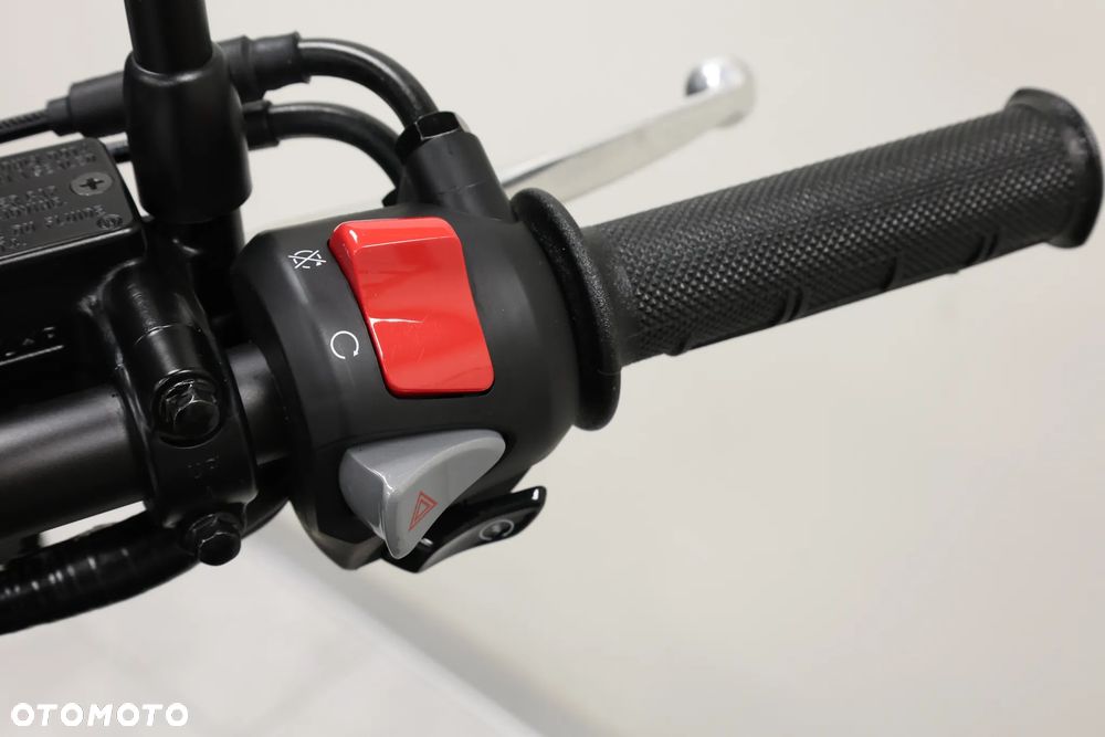 Honda CL - 17