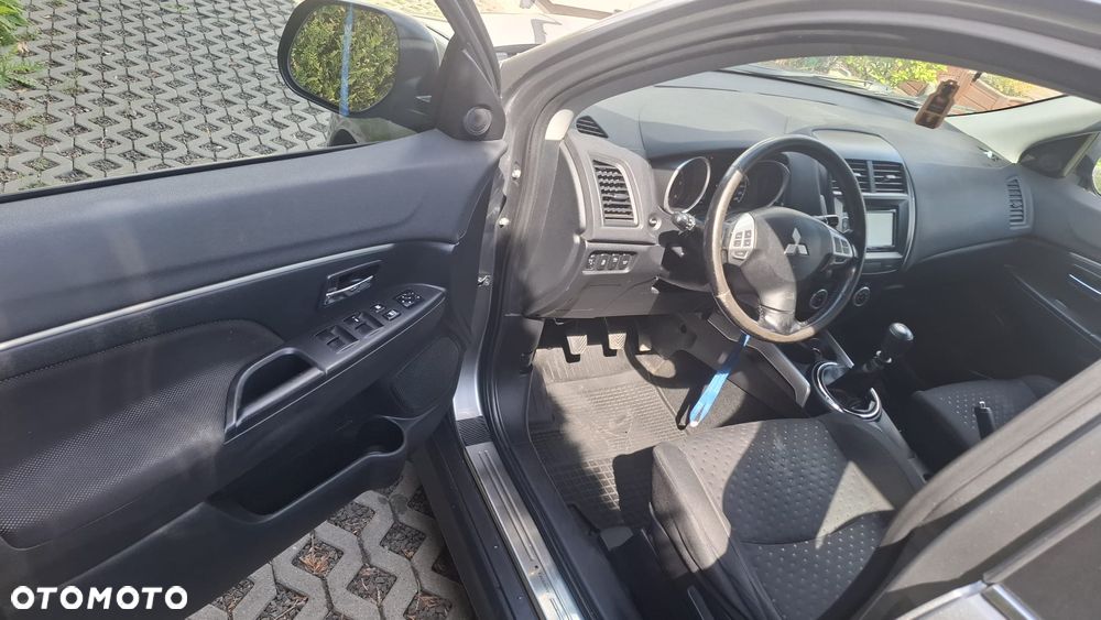 Mitsubishi ASX 1.8 DID Inform AS&G - 16
