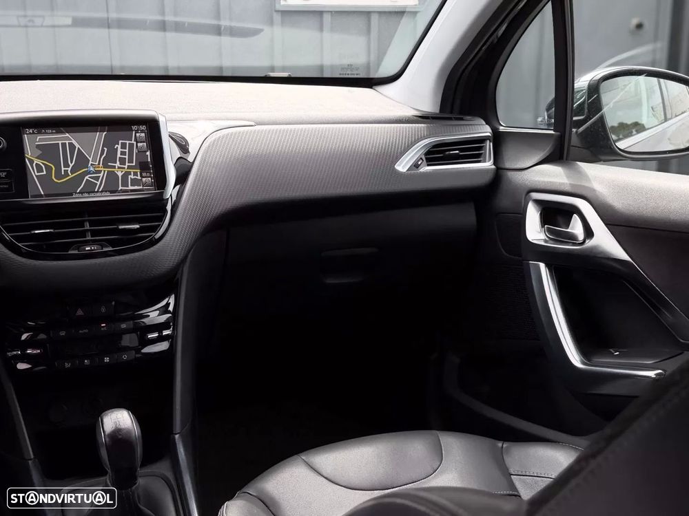 Peugeot 2008 1.6 e-HDi Allure - 11