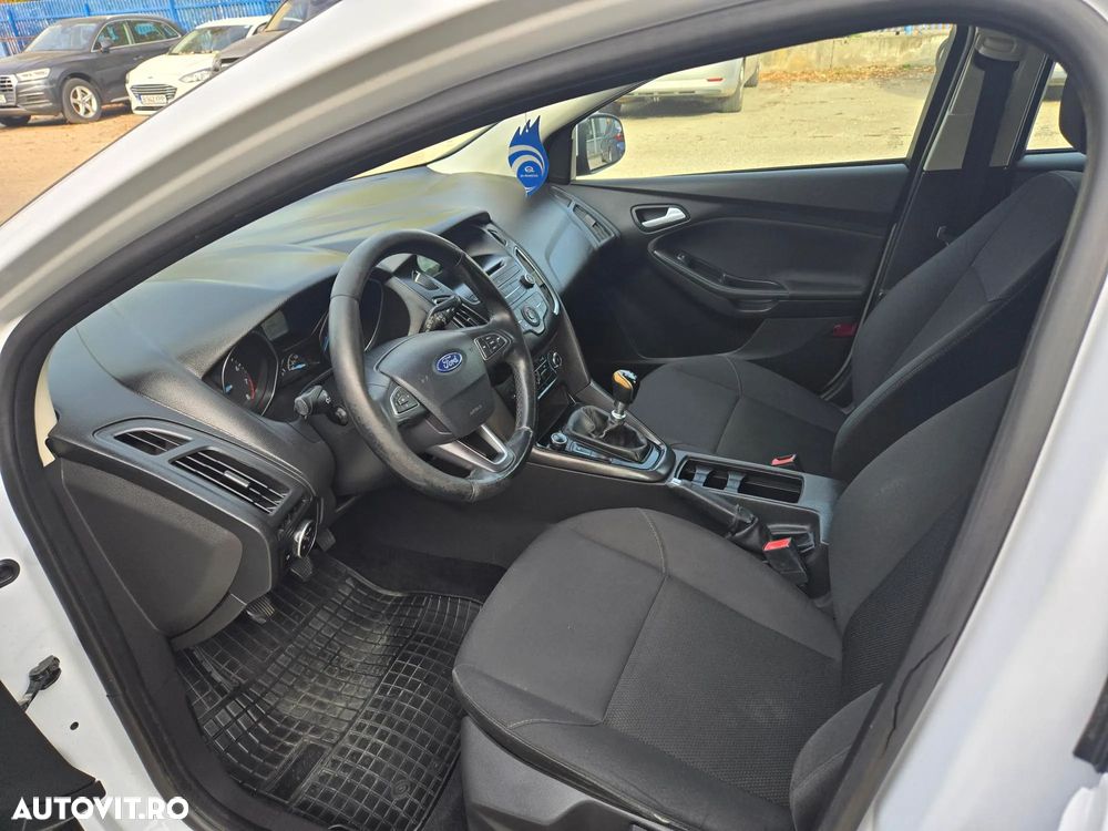Ford Focus 1.0 EcoBoost Trend - 4