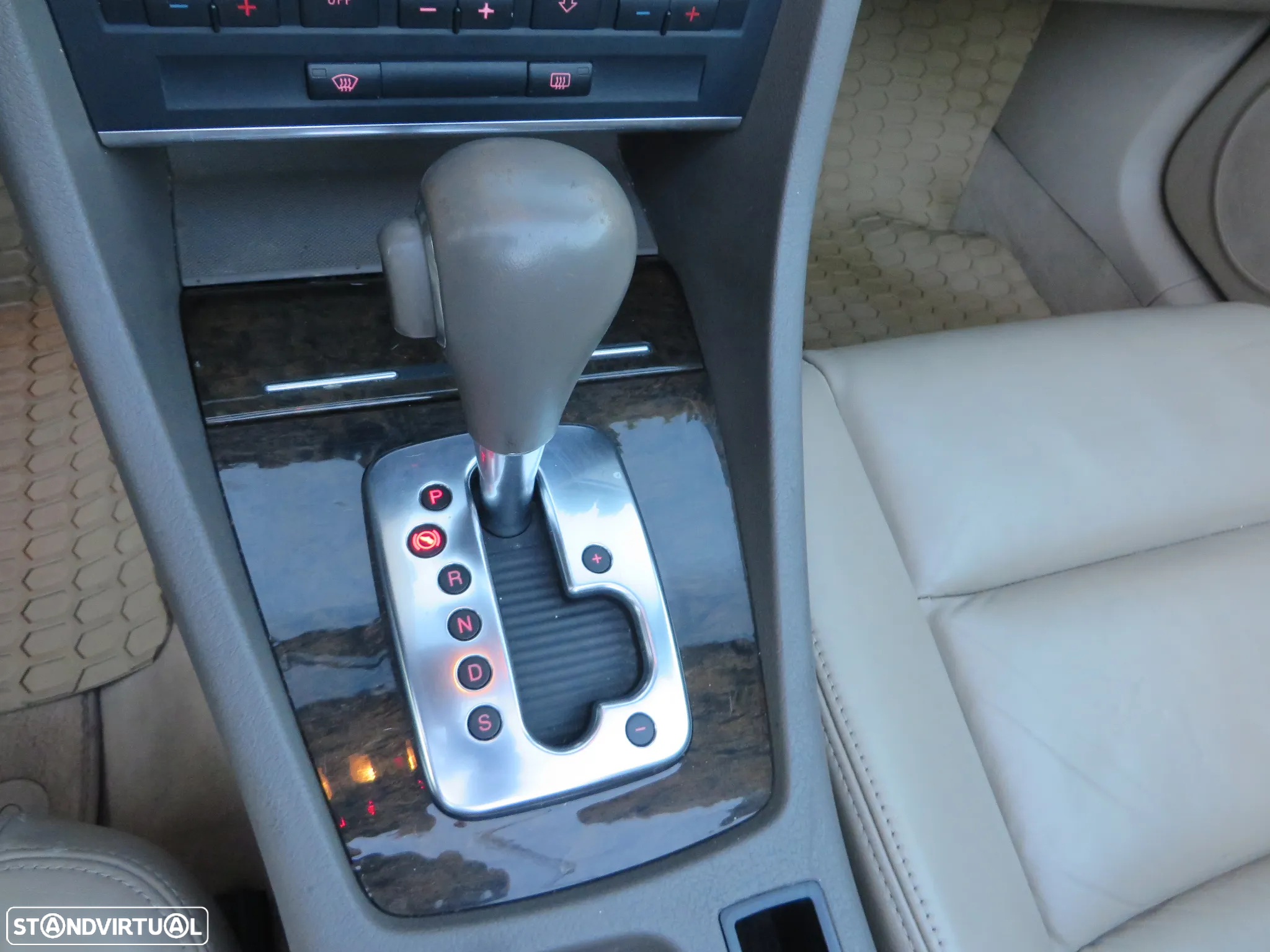 Audi A4 Cabrio 1.8 T Multitronic Exclu. - 31