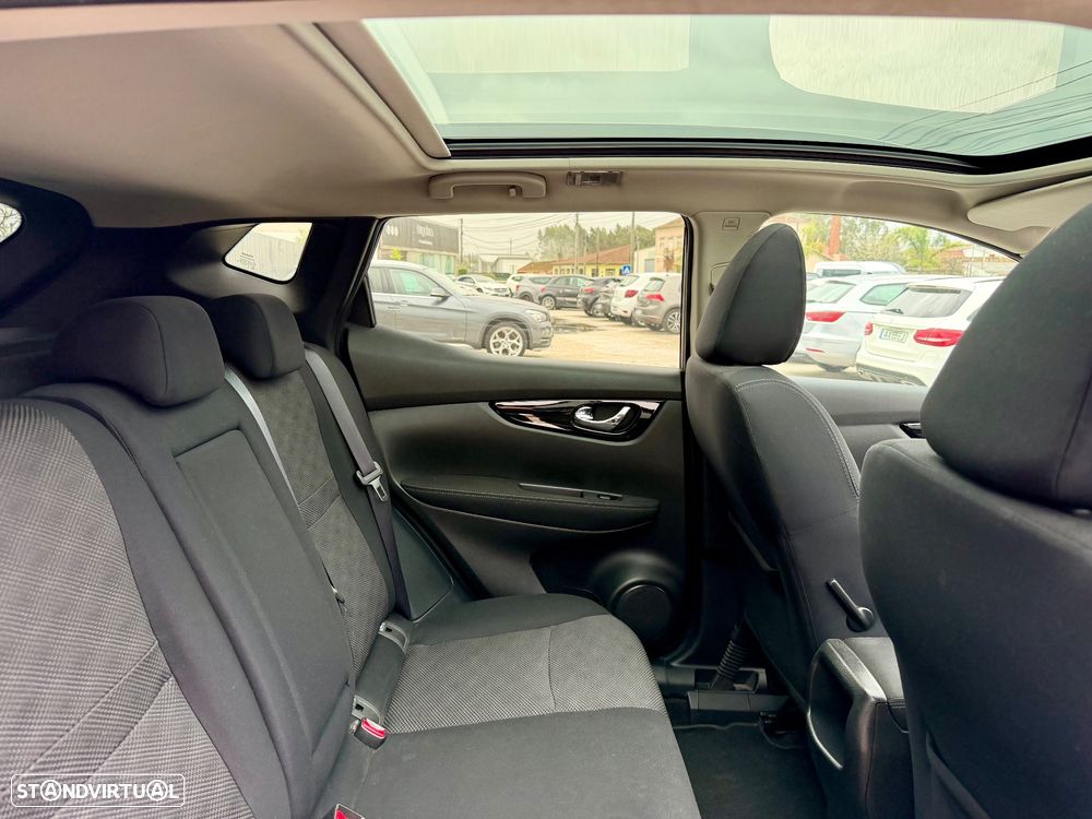 Nissan Qashqai 1.5 dCi N-Connecta 18 RS+PS - 16