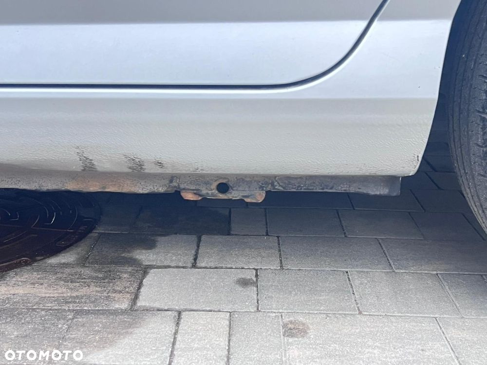 Peugeot 407 2.0 HDI SV Executive EU3 - 18