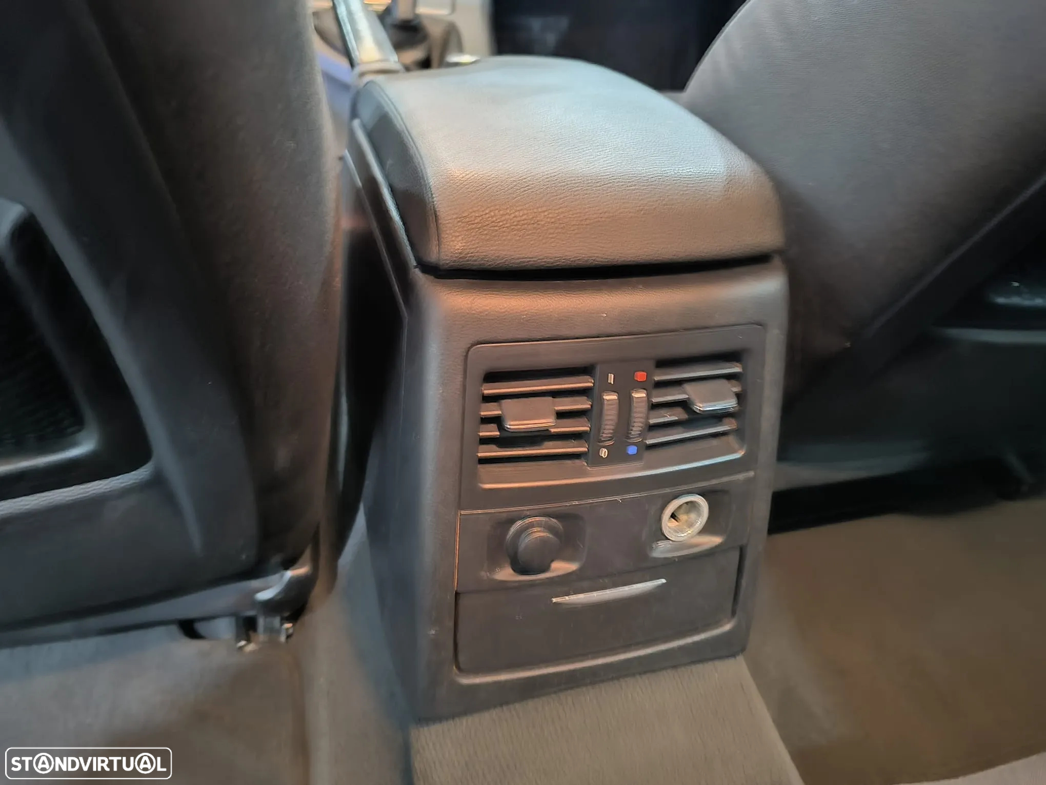 BMW 320 d Touring - 28