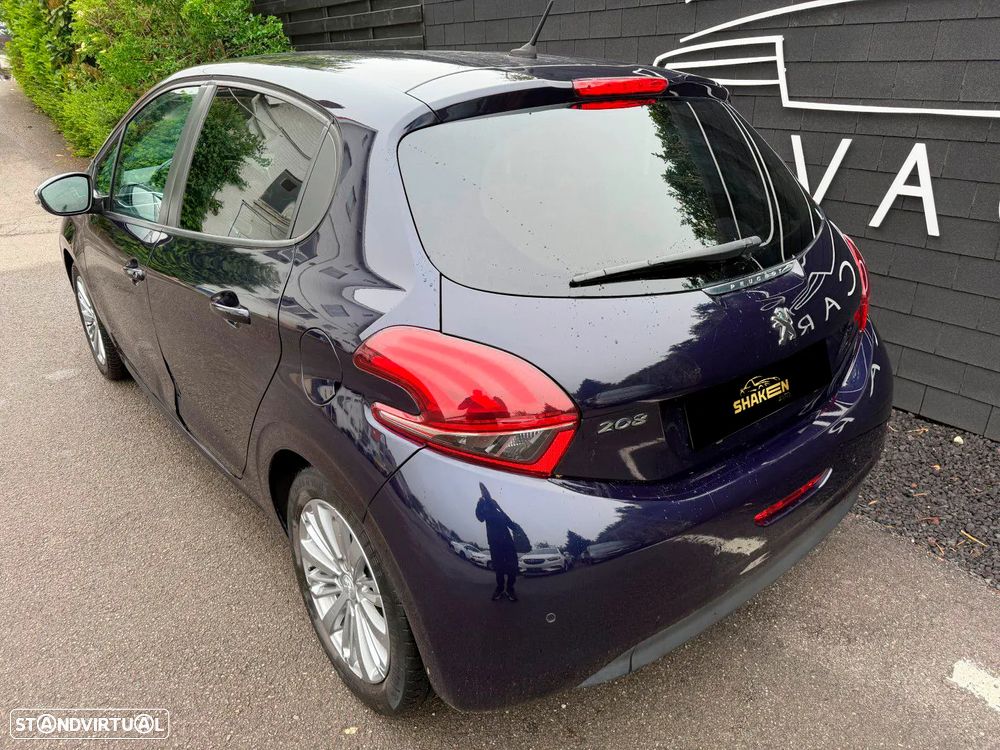 Peugeot 208 82 PureTech Style - 3