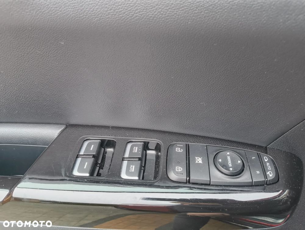 Kia Sportage 1.6 T-GDI Business Line 4WD DCT - 12