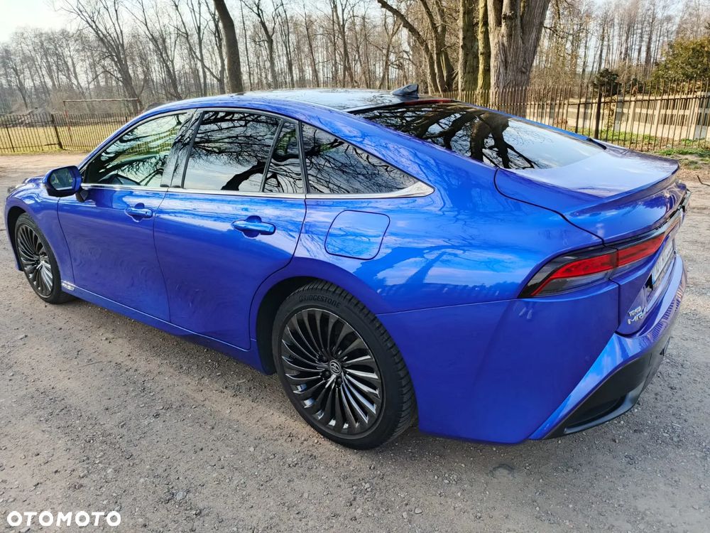Toyota Mirai - 3