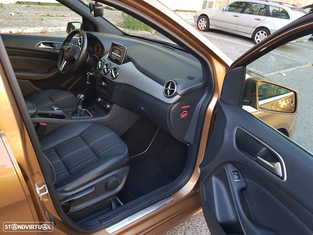 Mercedes-Benz B 180 CDI BlueEFFICIENCY Edition 1 - 32