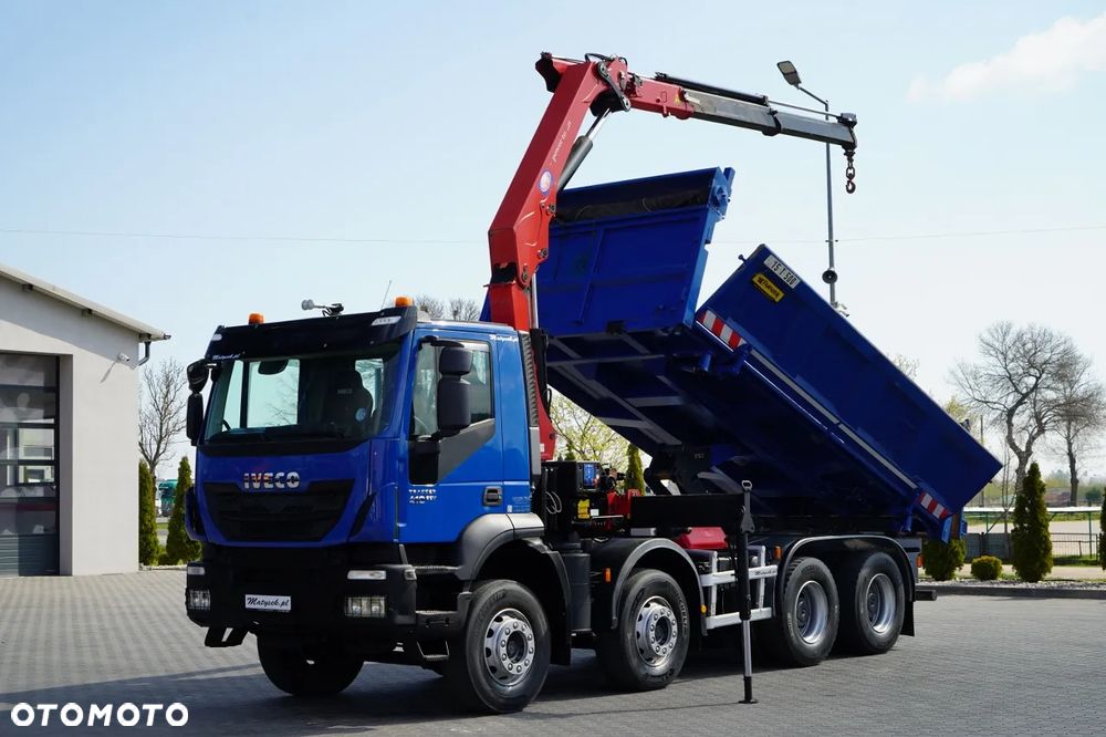 Iveco TRAKKER 410 EEV / 8X4 / Wywrotka 2 STRONNA / HYDROBURTA / BORDMATIC / HDS HMF 1730 K2 / EURO 5 EEV
