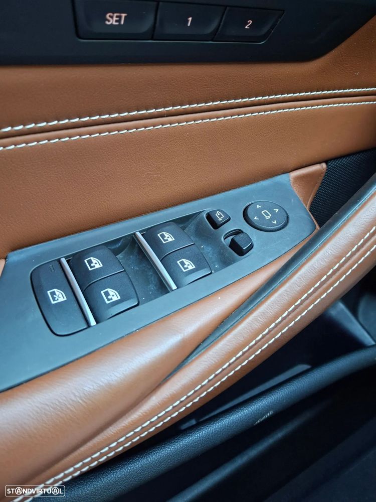BMW 530 e Aut. Luxury Line - 27