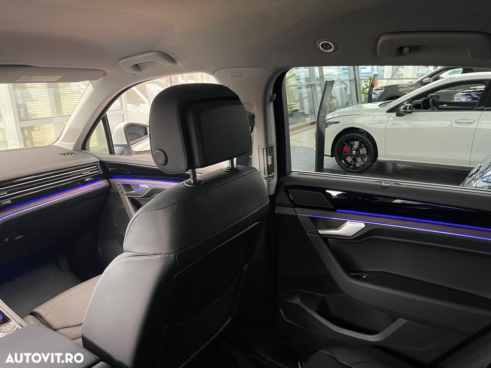 Volkswagen Touareg V6 TDI Elegance - 33