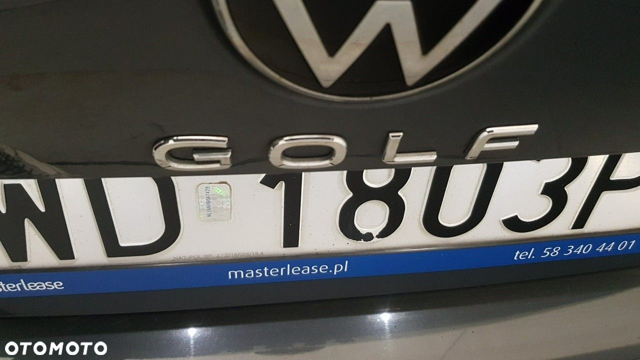 Volkswagen Golf - 17
