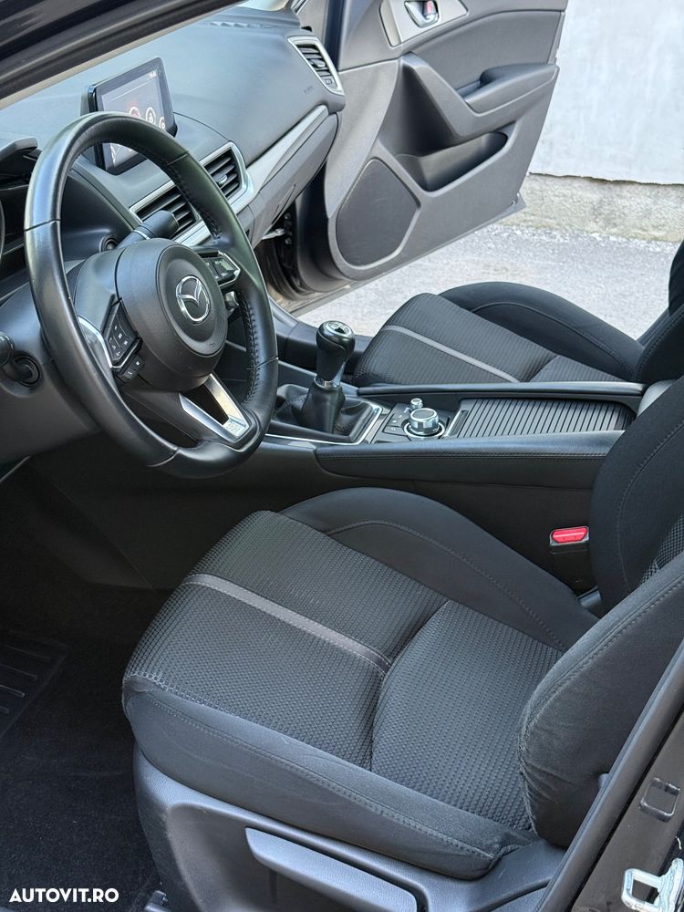 Mazda 3 - 23
