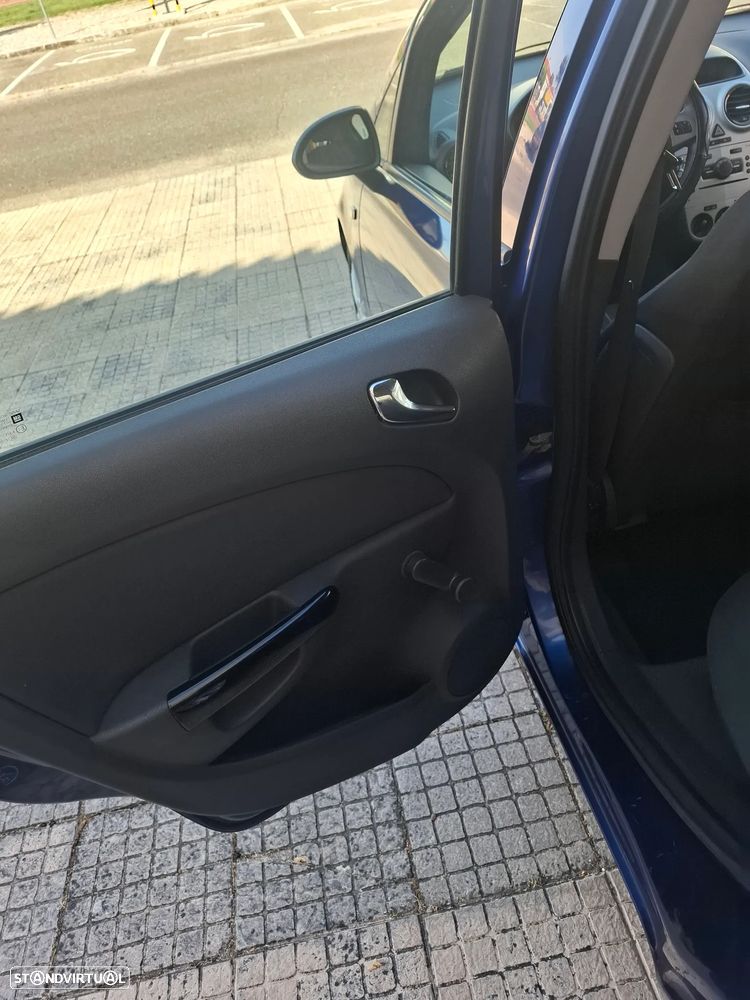 Opel Corsa 1.3 CDTI Enjoy EcoFLEX - 10