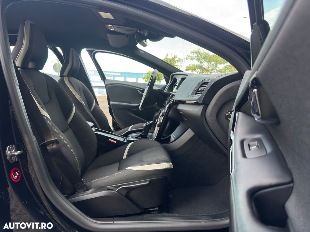 Volvo V40 D2 Geartronic Pro - 17