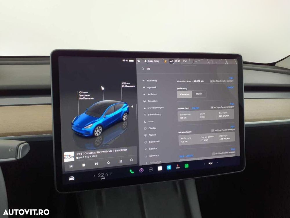 Tesla Model Y - 7