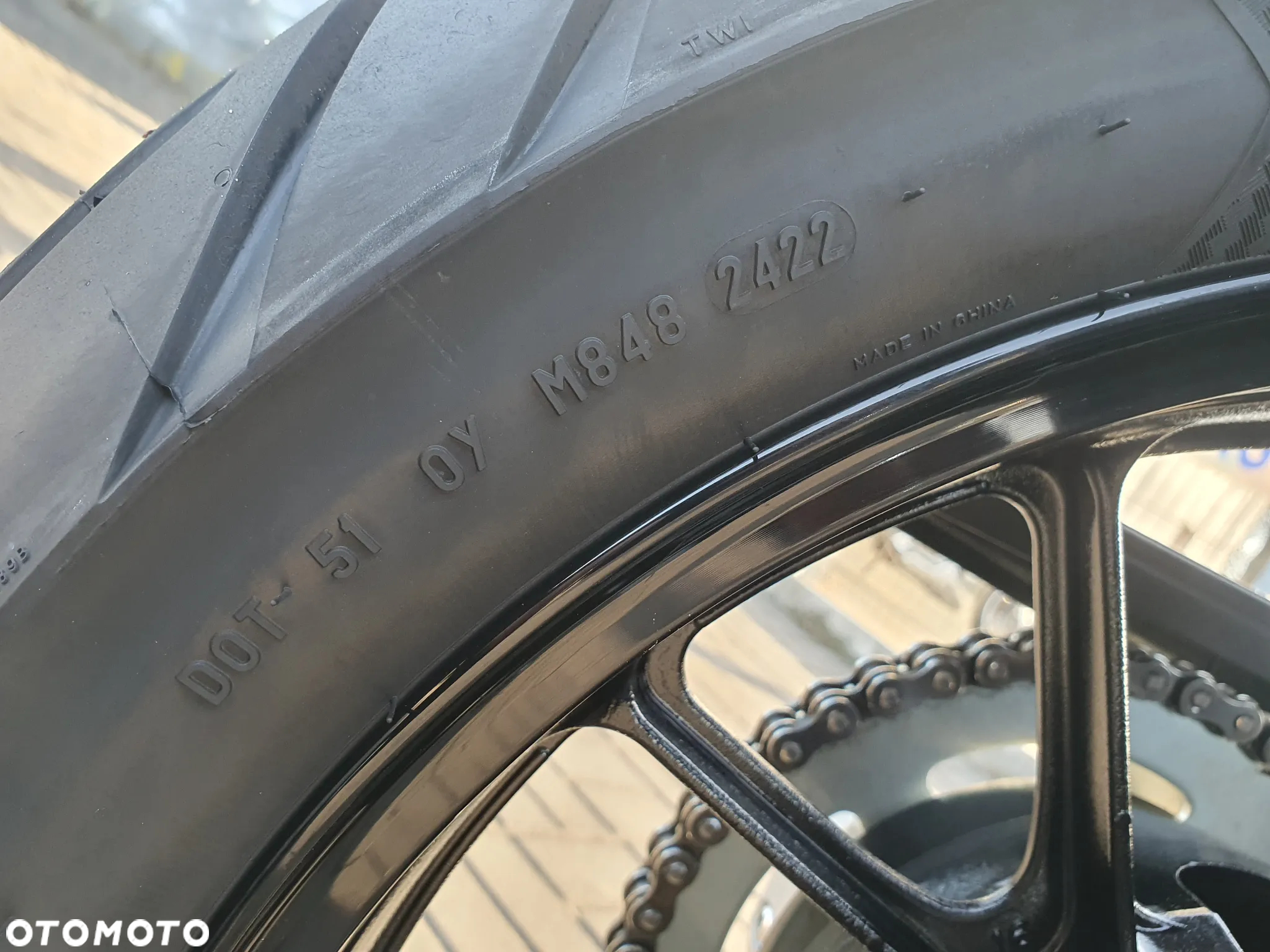 Suzuki V-STROM - 35