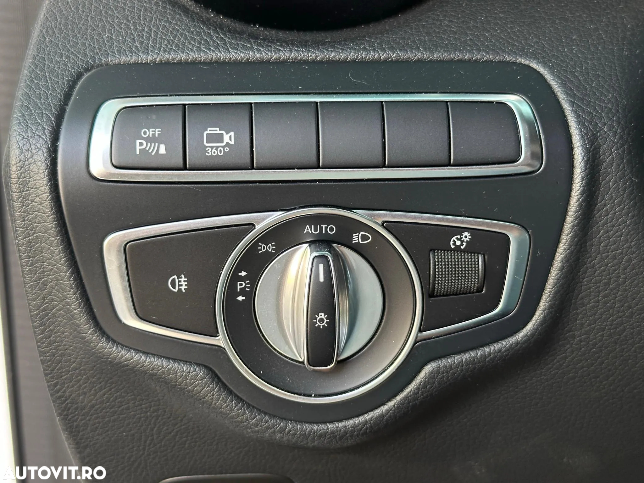 Mercedes-Benz GLC 250 d 4Matic 9G-TRONIC AMG Line - 16