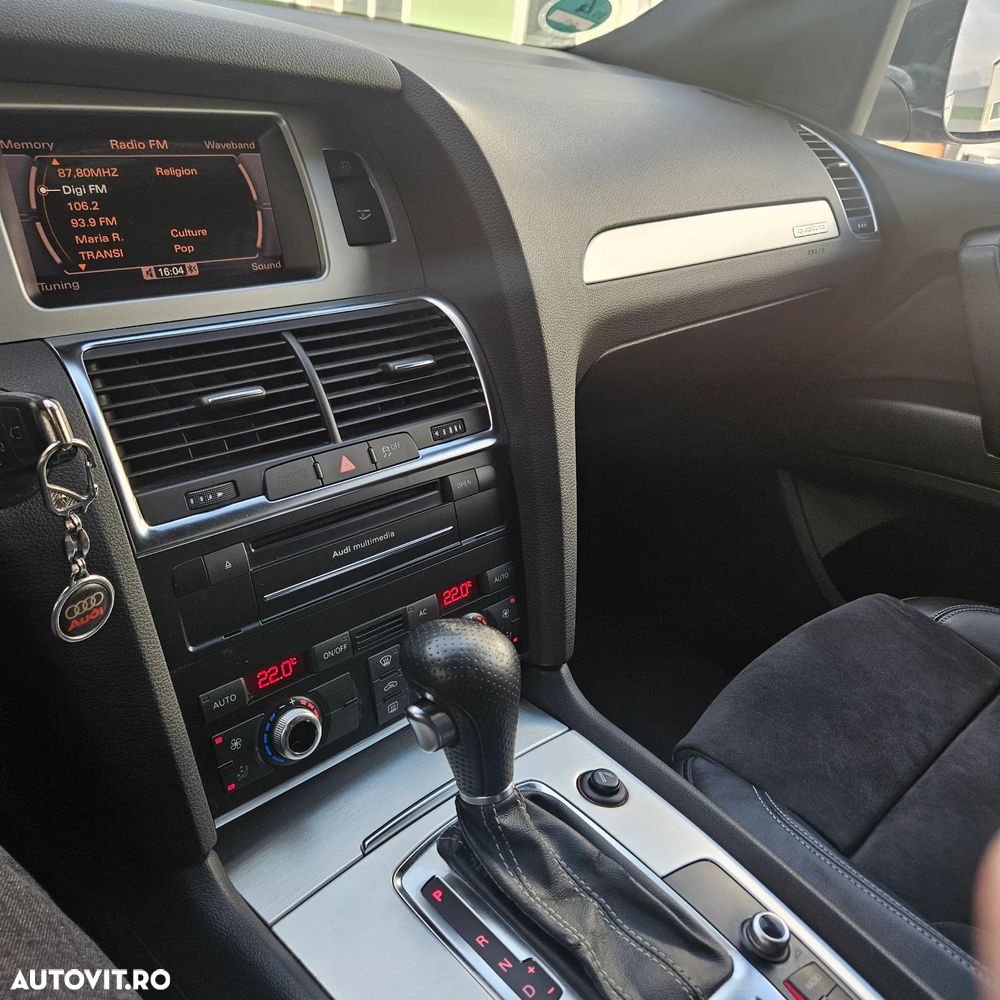Audi Q7 3.0 TDI DPF Quattro Tiptronic - 24