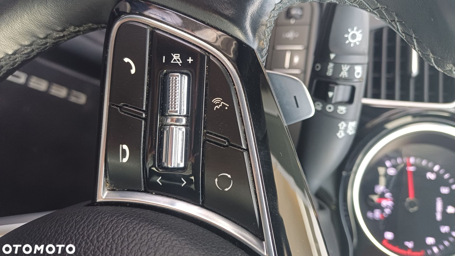 Kia Ceed 1.4 T-GDI L DCT - 12