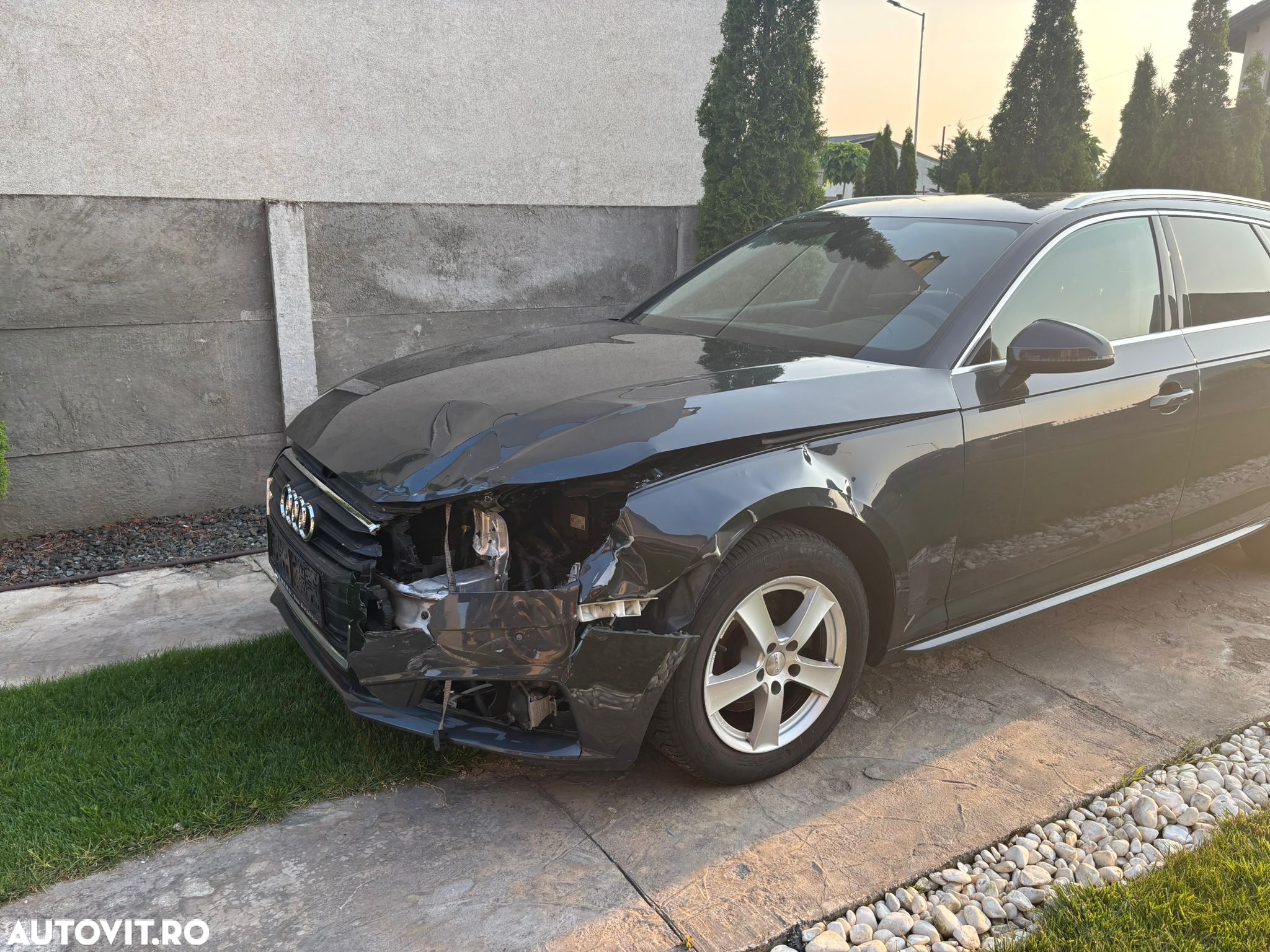 Audi A4 Avant 2.0 TDI S tronic - 2