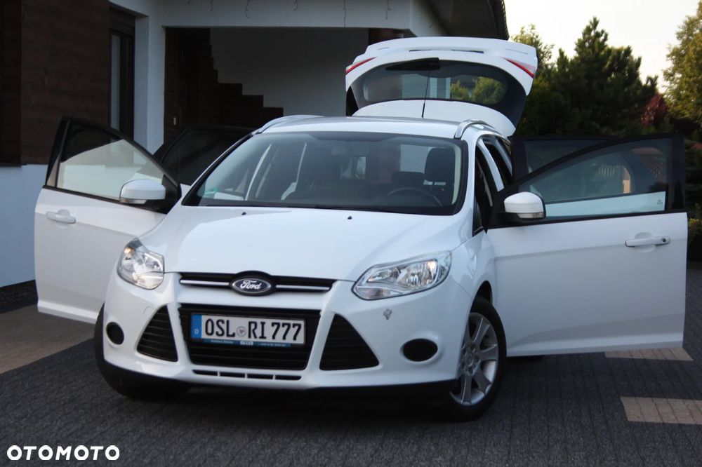 Ford Focus 1.0 EcoBoost Start-Stopp-System Champions Edition - 2
