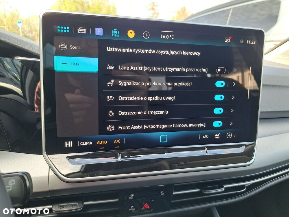 Volkswagen Golf Variant 2.0 TDI Life DSG - 21