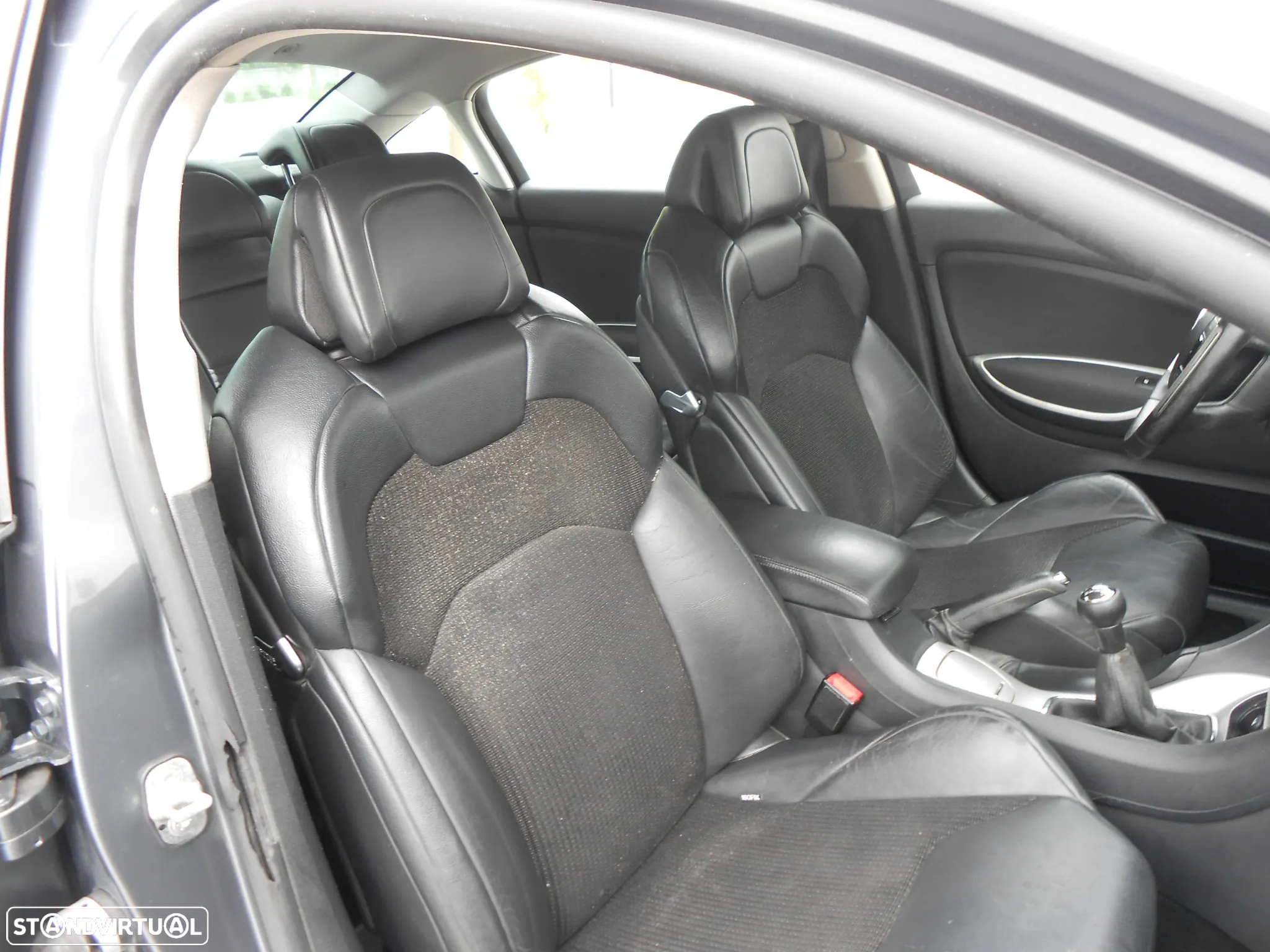 Citroën C5 1.6 HDi VTR - 25