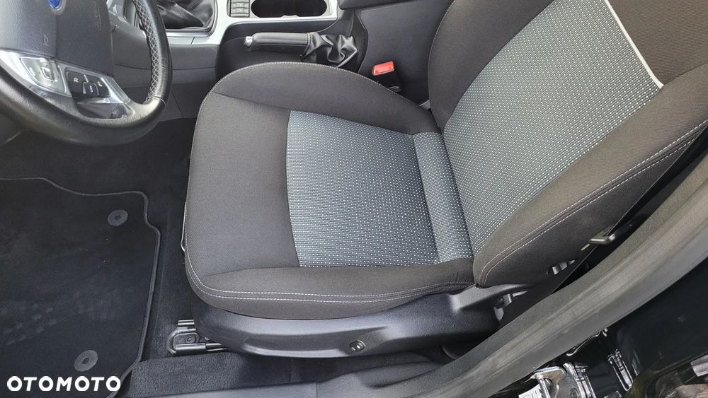 Ford Mondeo 2.0 TDCi Business Edition - 17