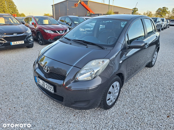 Toyota Yaris 1.33 Luna