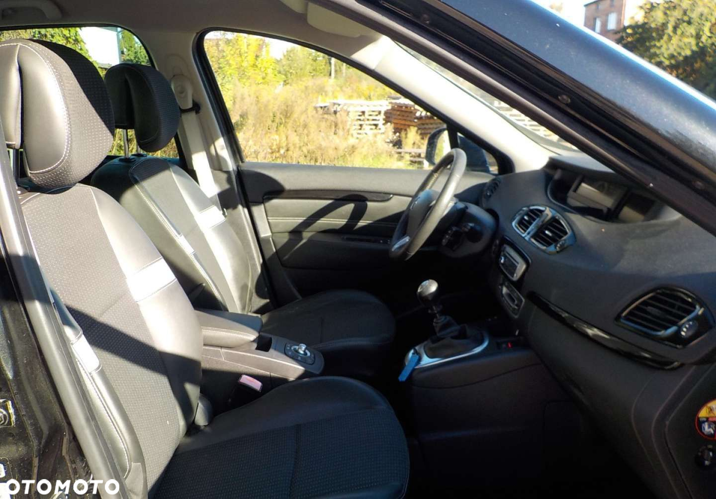 Renault Scenic - 13