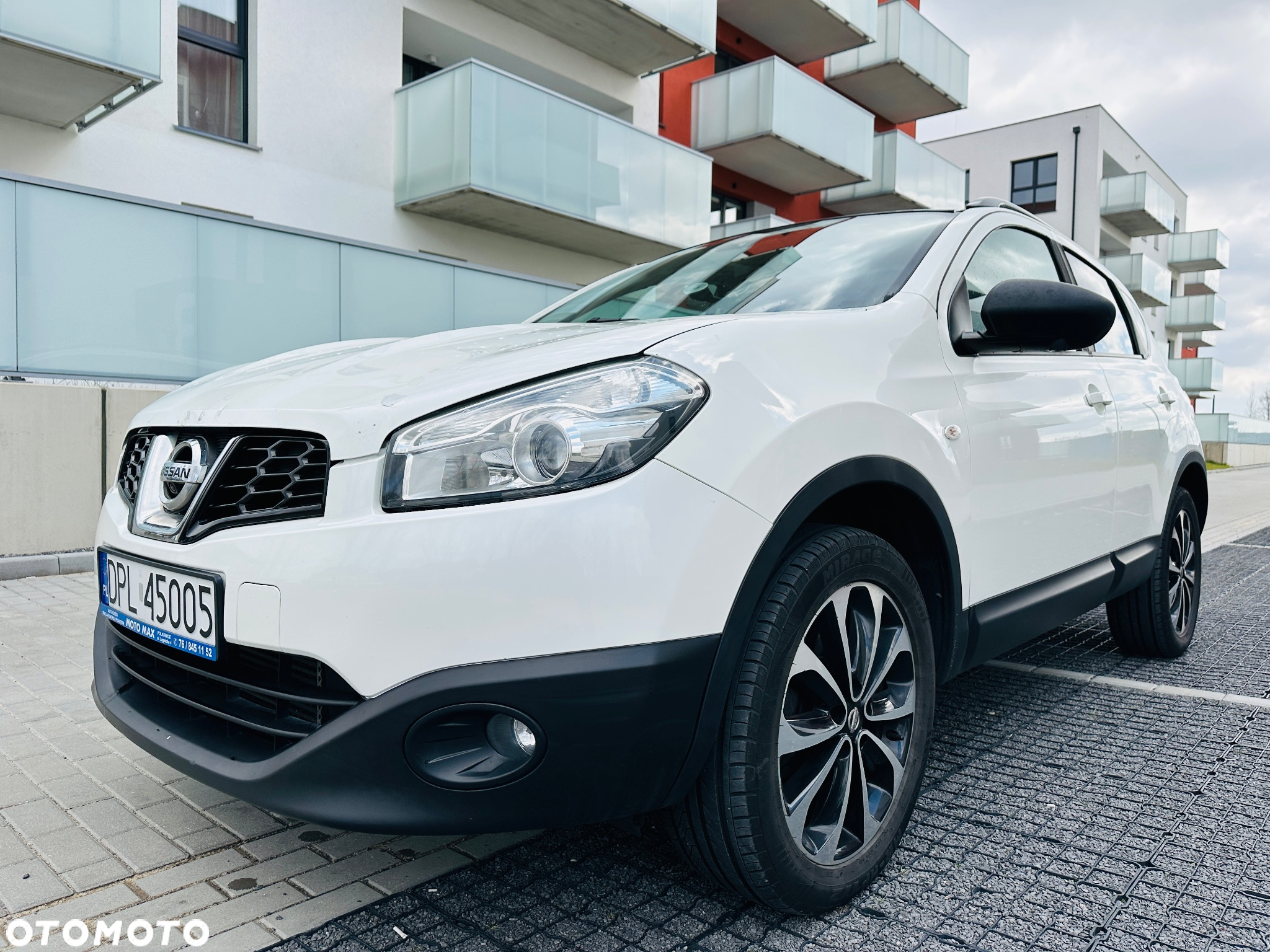 Nissan Qashqai - 11