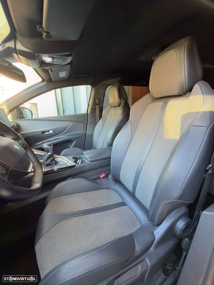 Peugeot 5008 1.2 PureTech Allure Pack - 9