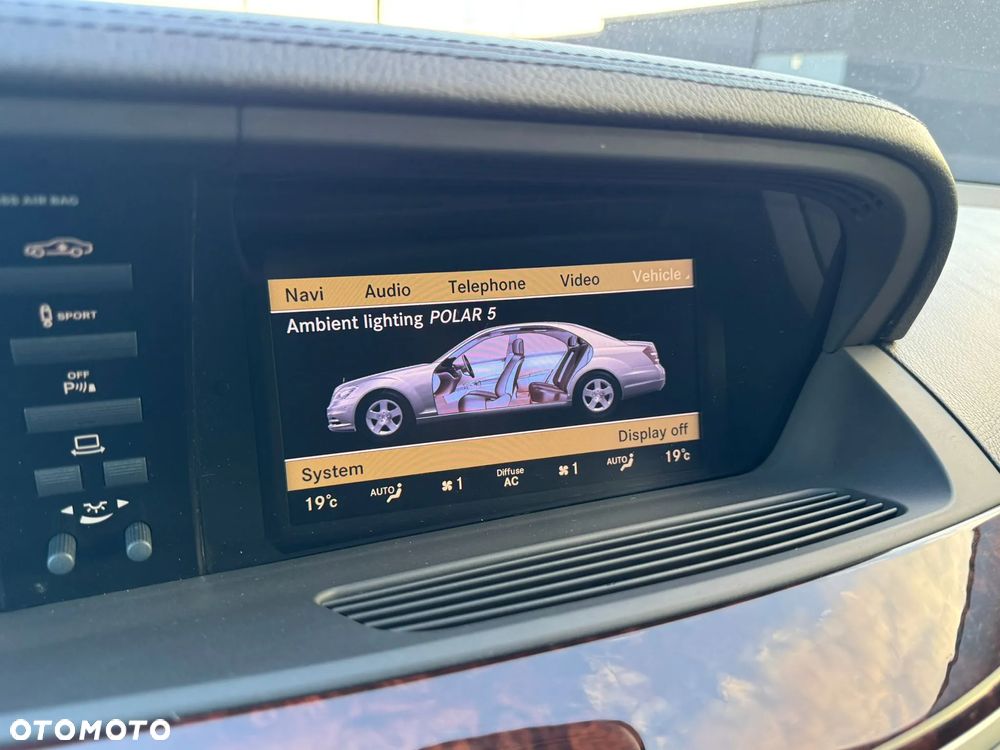 Mercedes-Benz Klasa S 350 CDI 4-Matic BlueEff - 35