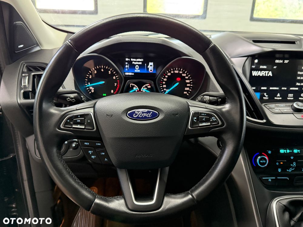 Ford Kuga 1.5 EcoBoost 2x4 Titanium - 17