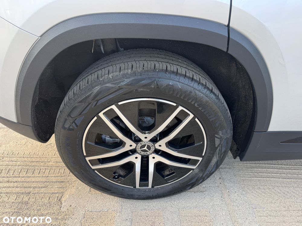 Mercedes-Benz GLA 250e AMG Line - 32