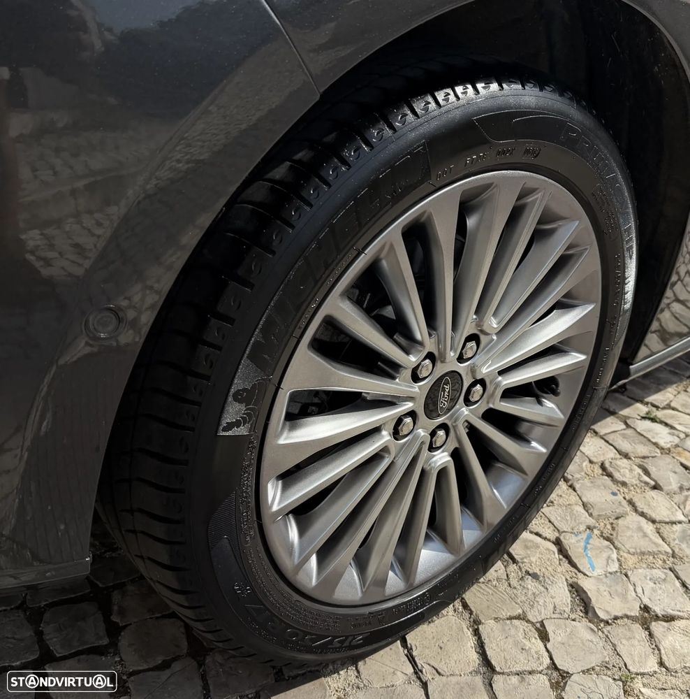 Ford Focus 1.0 EcoBoost Vignale Aut. - 6