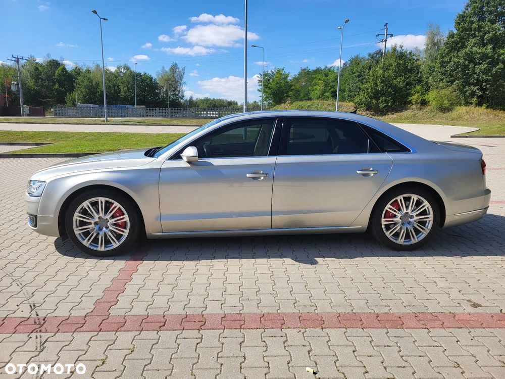 Audi A8 2015 photo 5